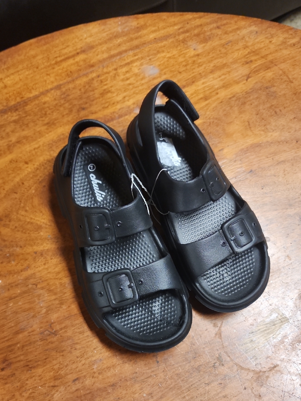 Chulis Black Double Buckle Rubber Sandals